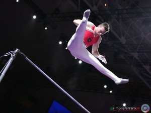 aut ph simone ferraro sfa07420 copia